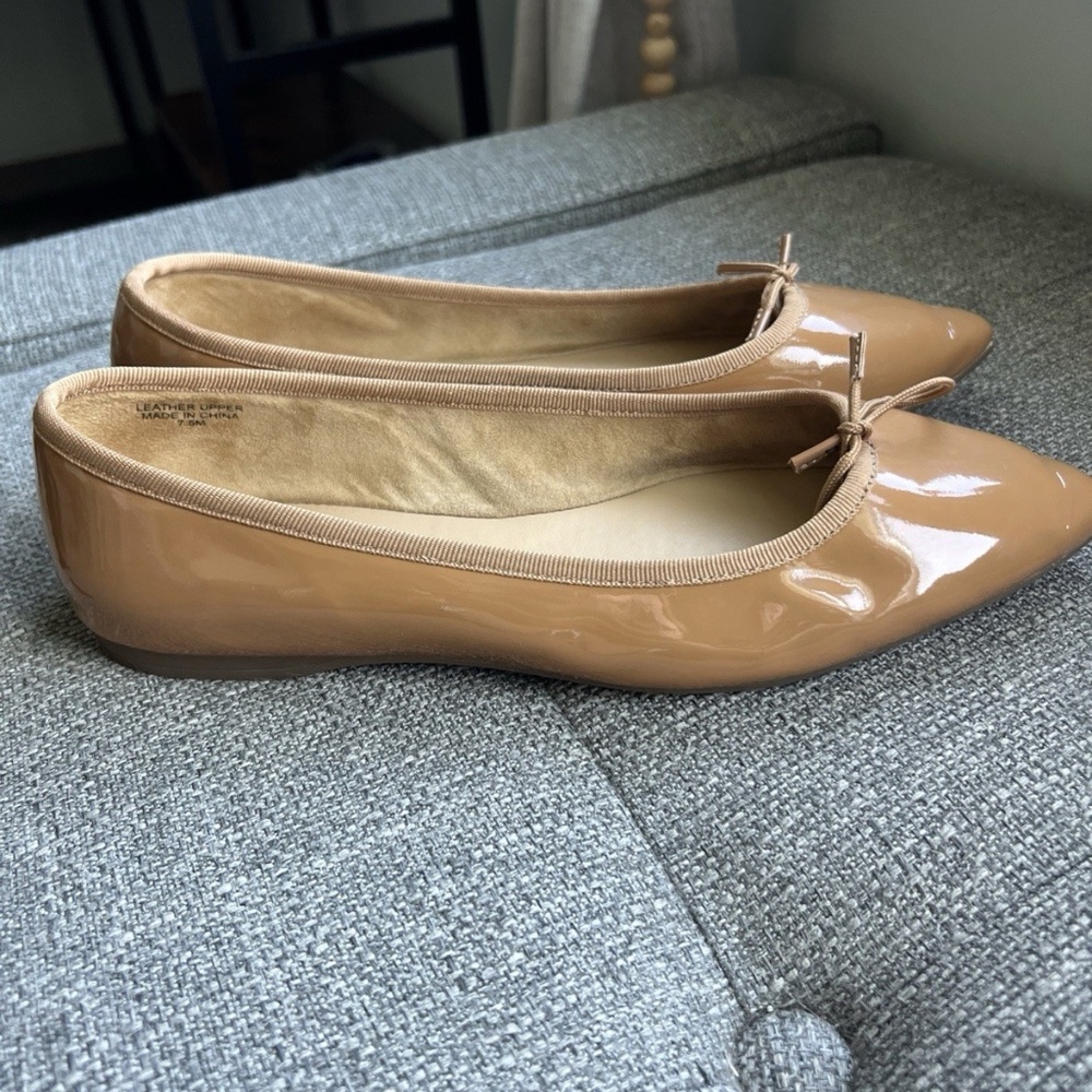 Talbots Leather Ballet Flats Shoes with Bowtie Accent Tan Womens Size 7.5